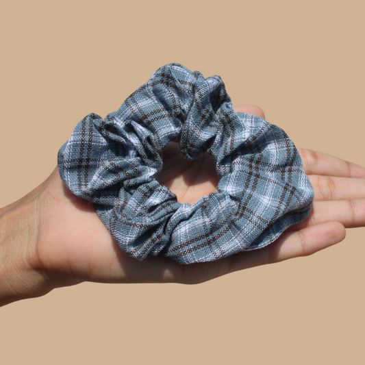 Check Print Medium size Scrunchie