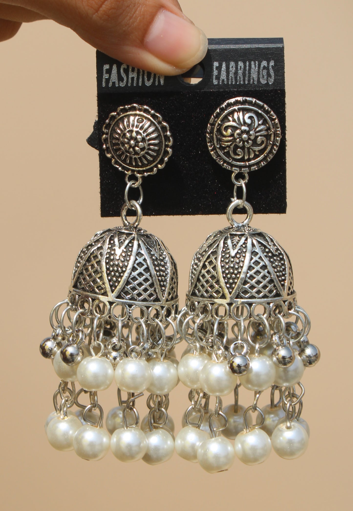 Rajkot Medium Size Jhumki with Pearl