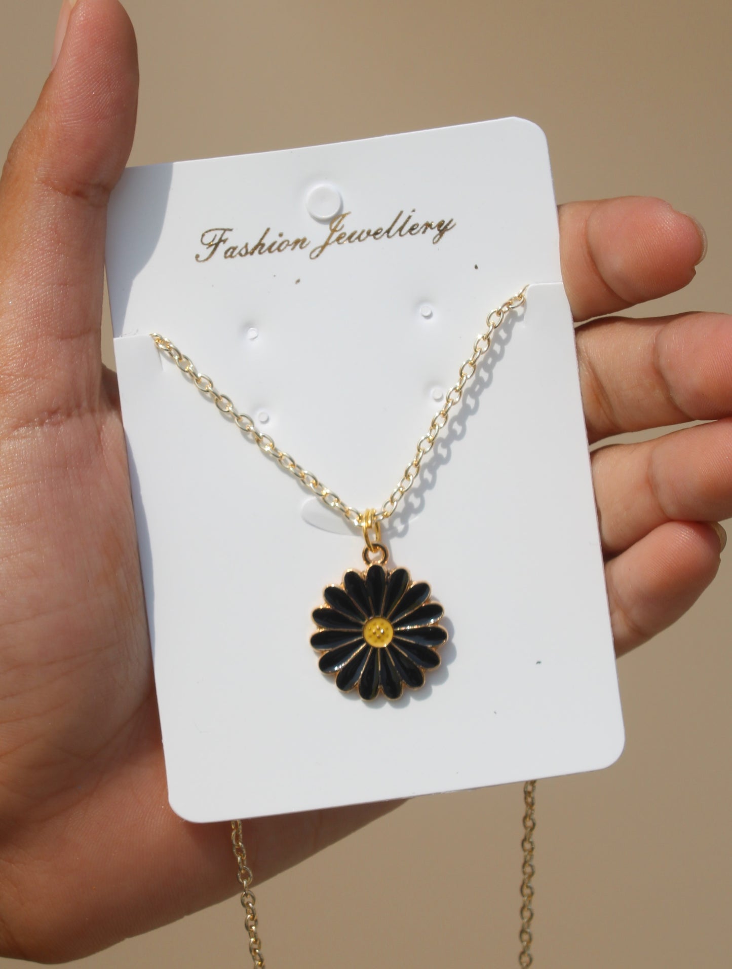 Black Daisy Pendant